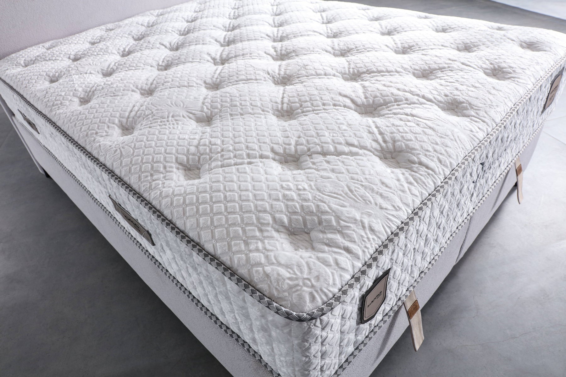 Premium Bed Set by Netline Interiors