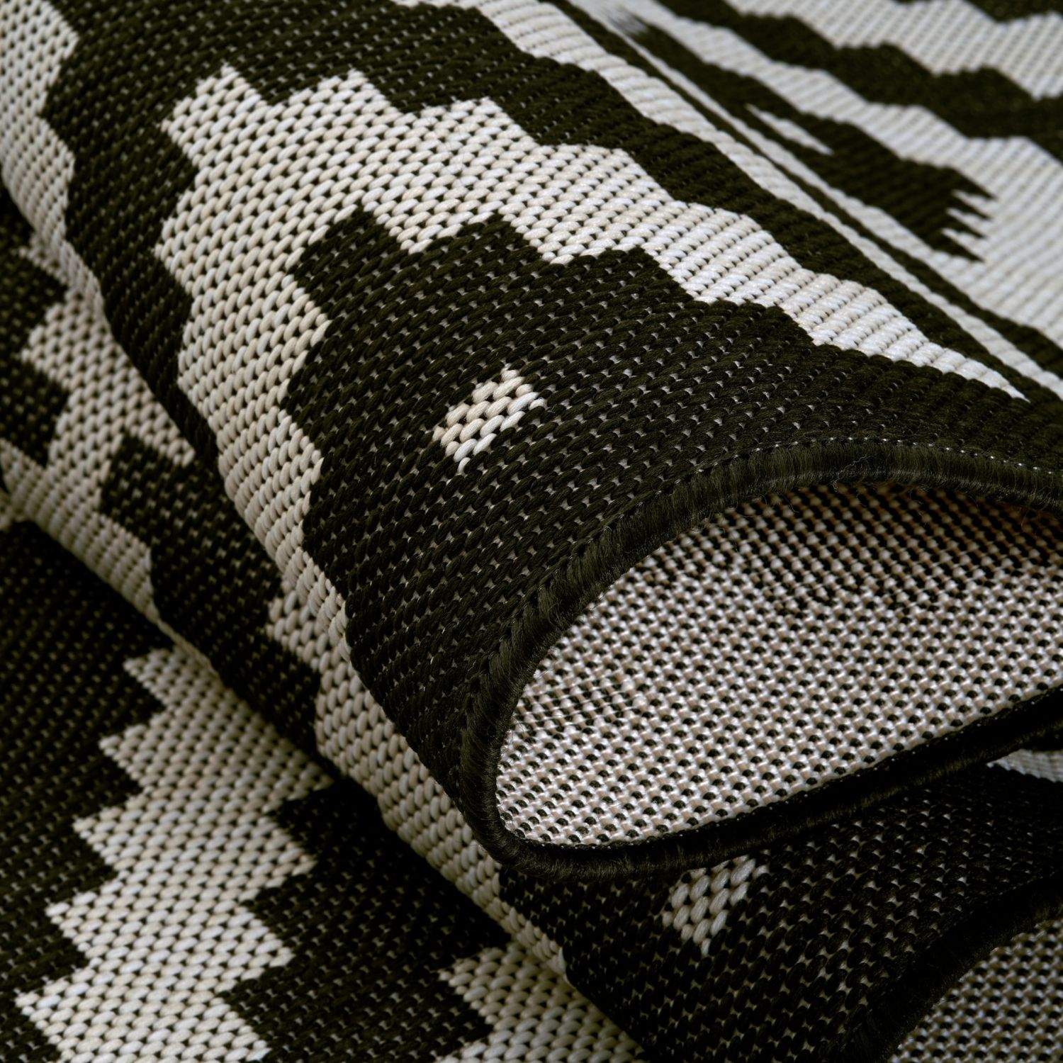 Ecology Outdoor Rug Black | 100bl