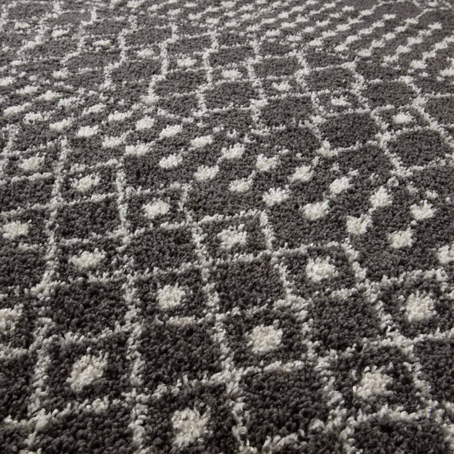 Moroccan Dark Grey Shaggy Rug | 1040