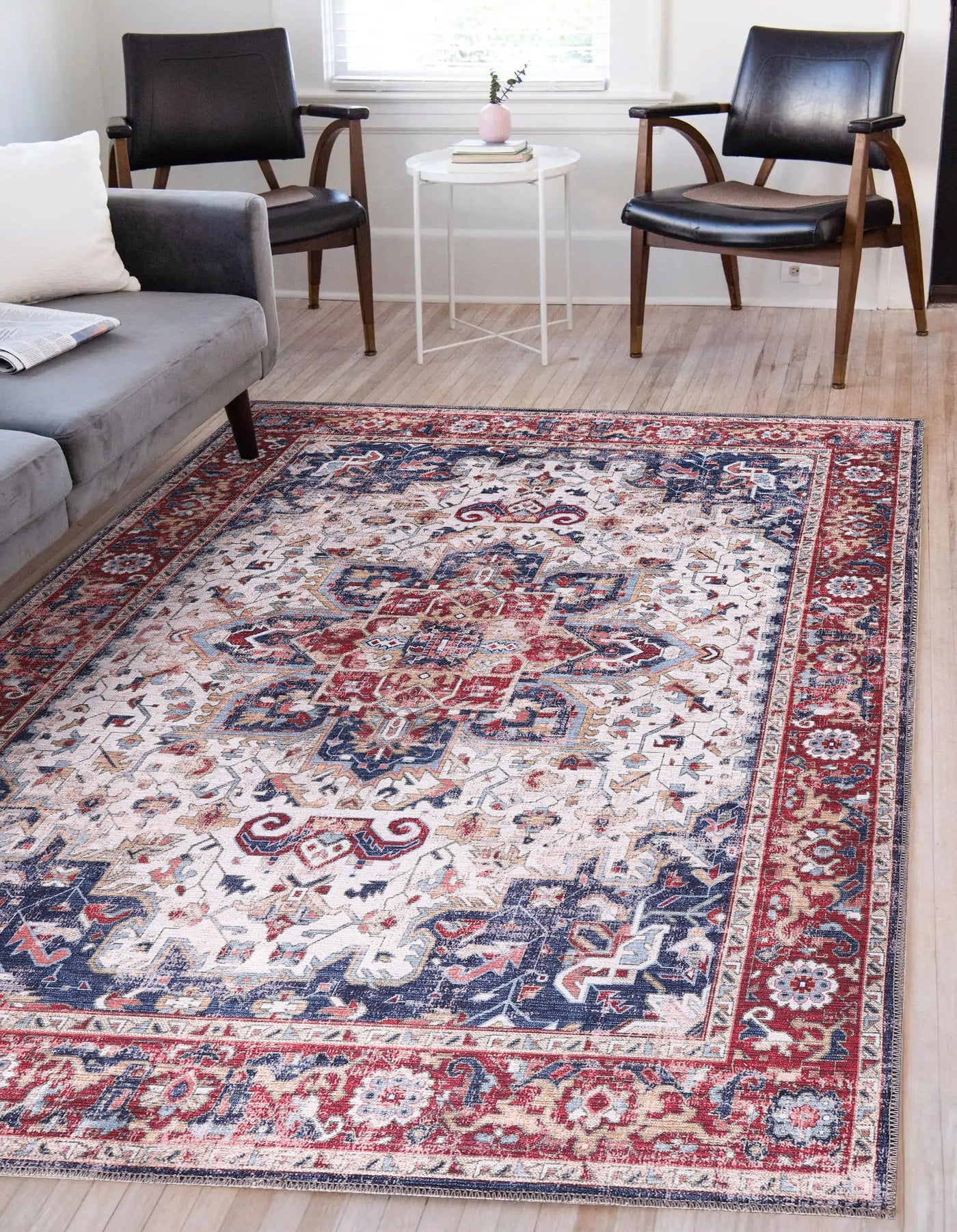 Machine washable Persian Heriz rug with traditional Oriental medallion design, suitable for living room, bedroom, or dining area.