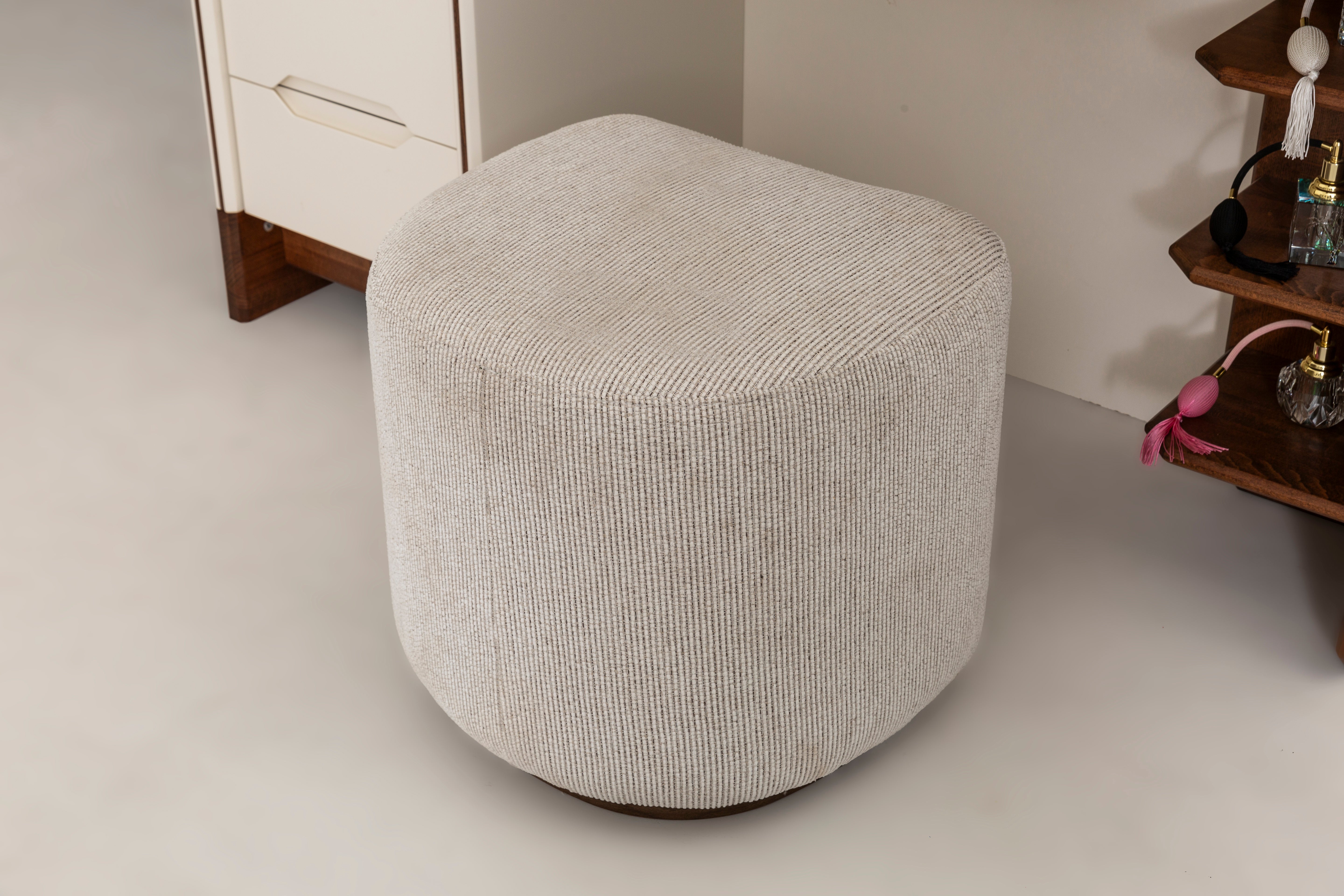 Netline Home Cadillac Bedroom Set