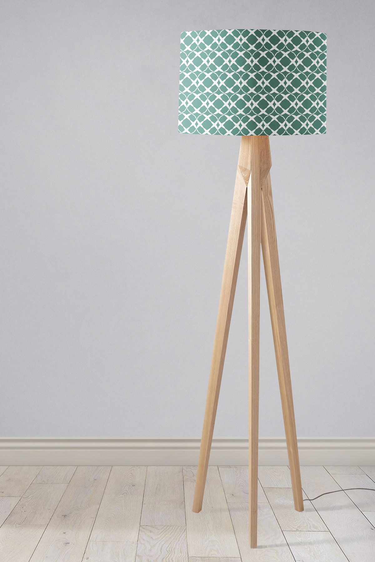 Green Geometric Lampshade – Ceiling & Table Compatible