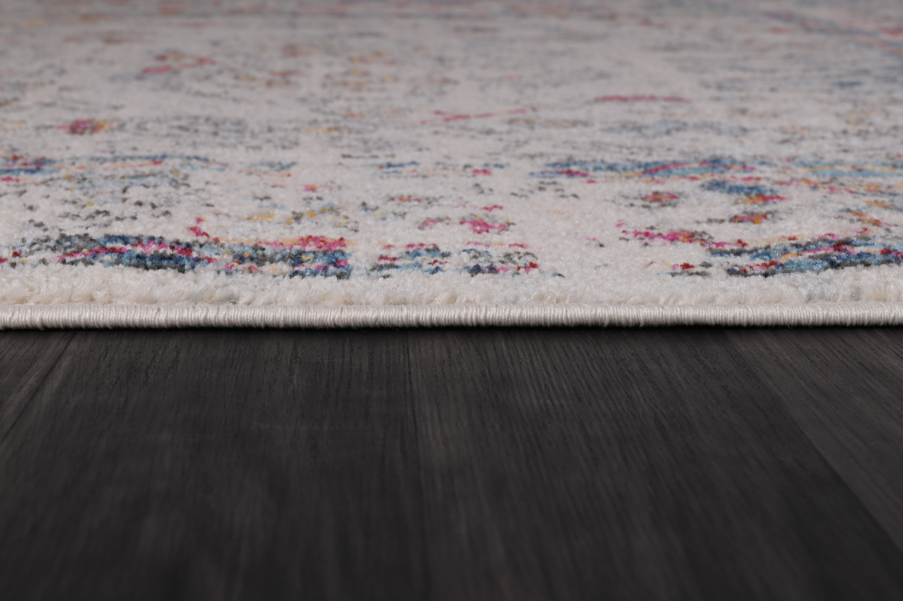 Vintage Area Rug 7659 – Beige Traditional Pattern