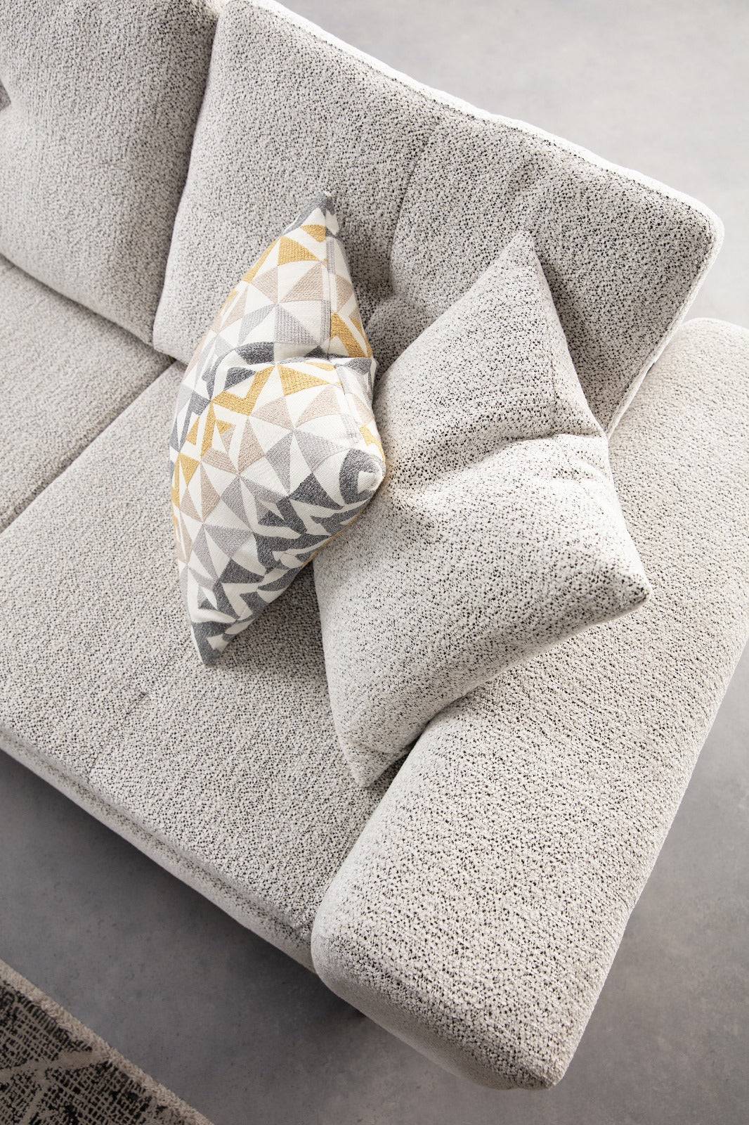 Maldiv Corner Set by Netline Interiors