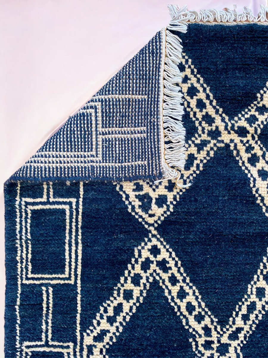 Nomad Hand Knotted Rug - 189 x 122 cm