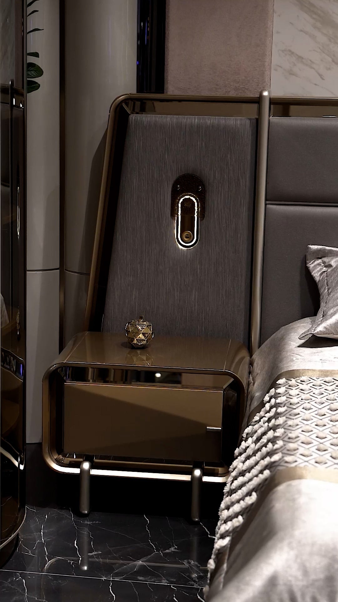 Monaco Bedroom (SK) by Netline Interiors