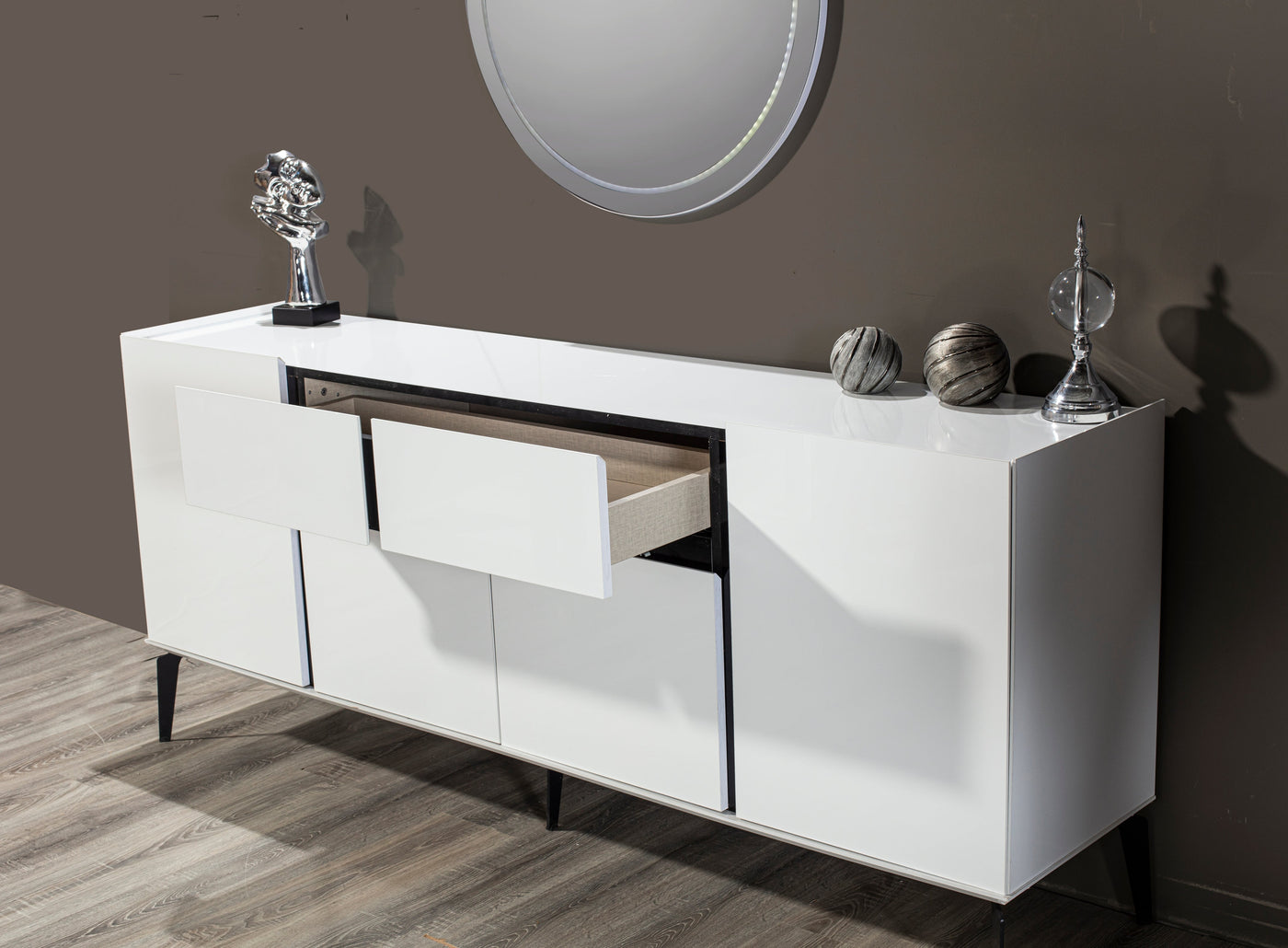 Genova Dining Room (R) by Netline Interiors