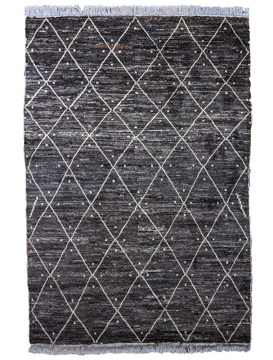 Amara Hand Knotted Rug - 272 x 156 cm