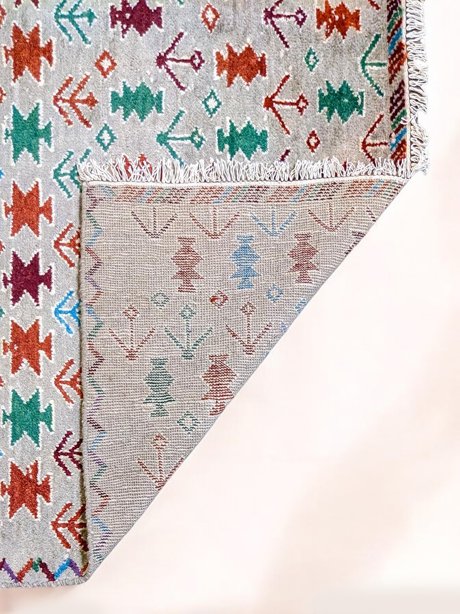 Tangerine Hand Knotted Rug - 278 x 199 cm