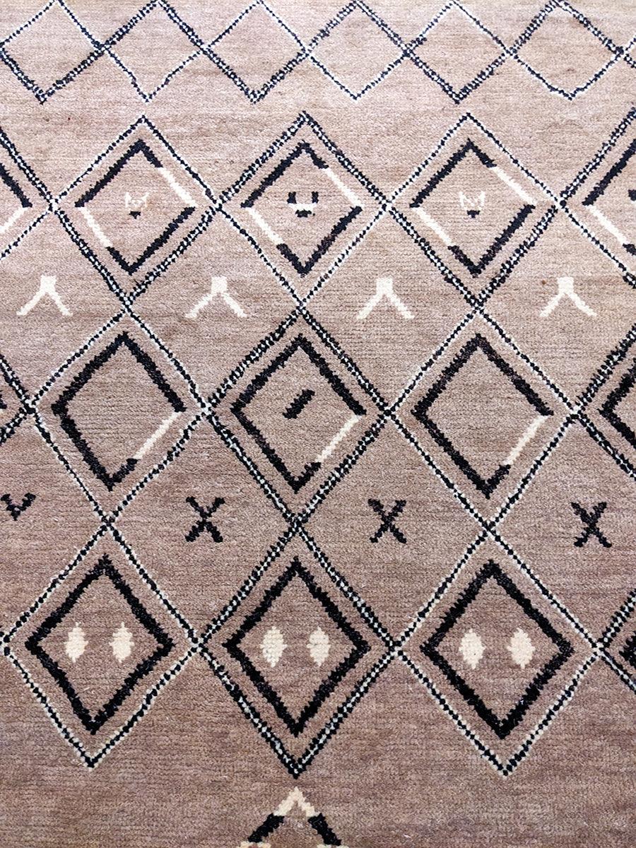 Mystical Hand Knotted Rug - 247 x 153 cm