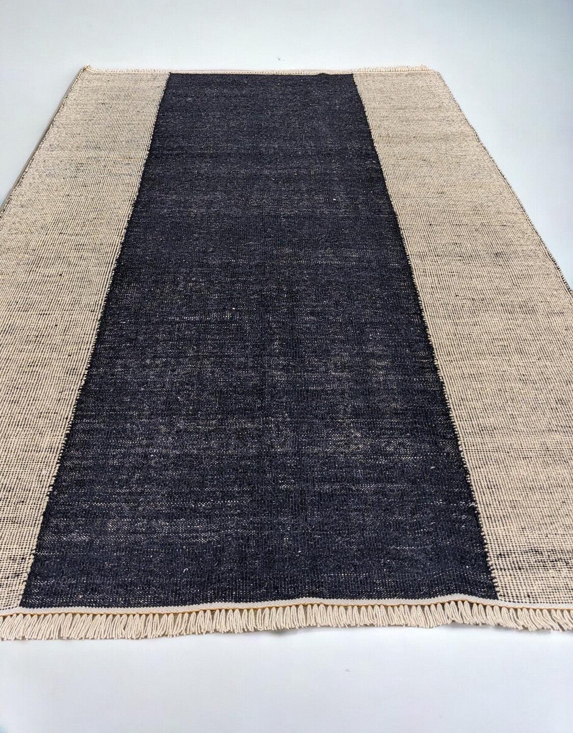Eidos Flatweave Rug - 250 x 153 cm