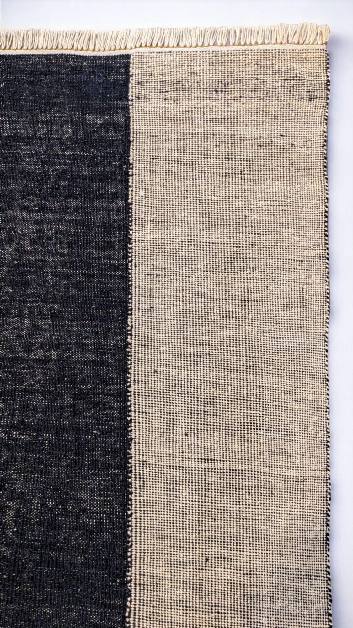 Eidos Flatweave Rug - 250 x 153 cm