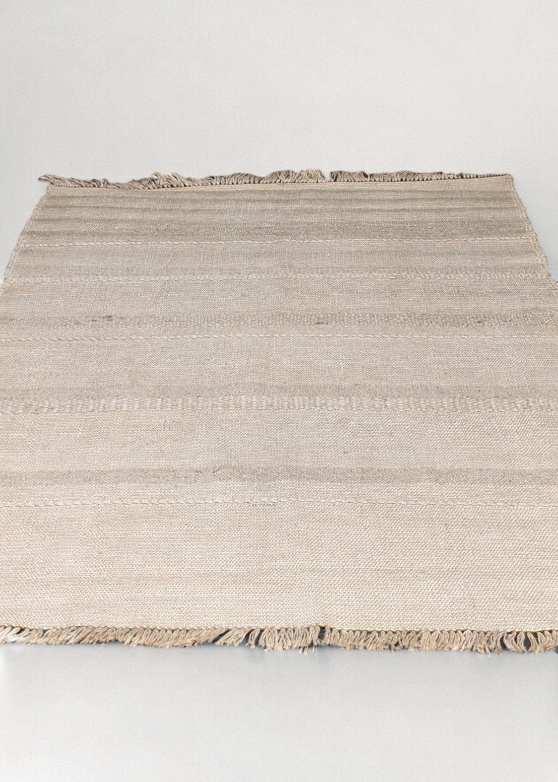 Vanguard Jute Rug - 156 x 125 cm