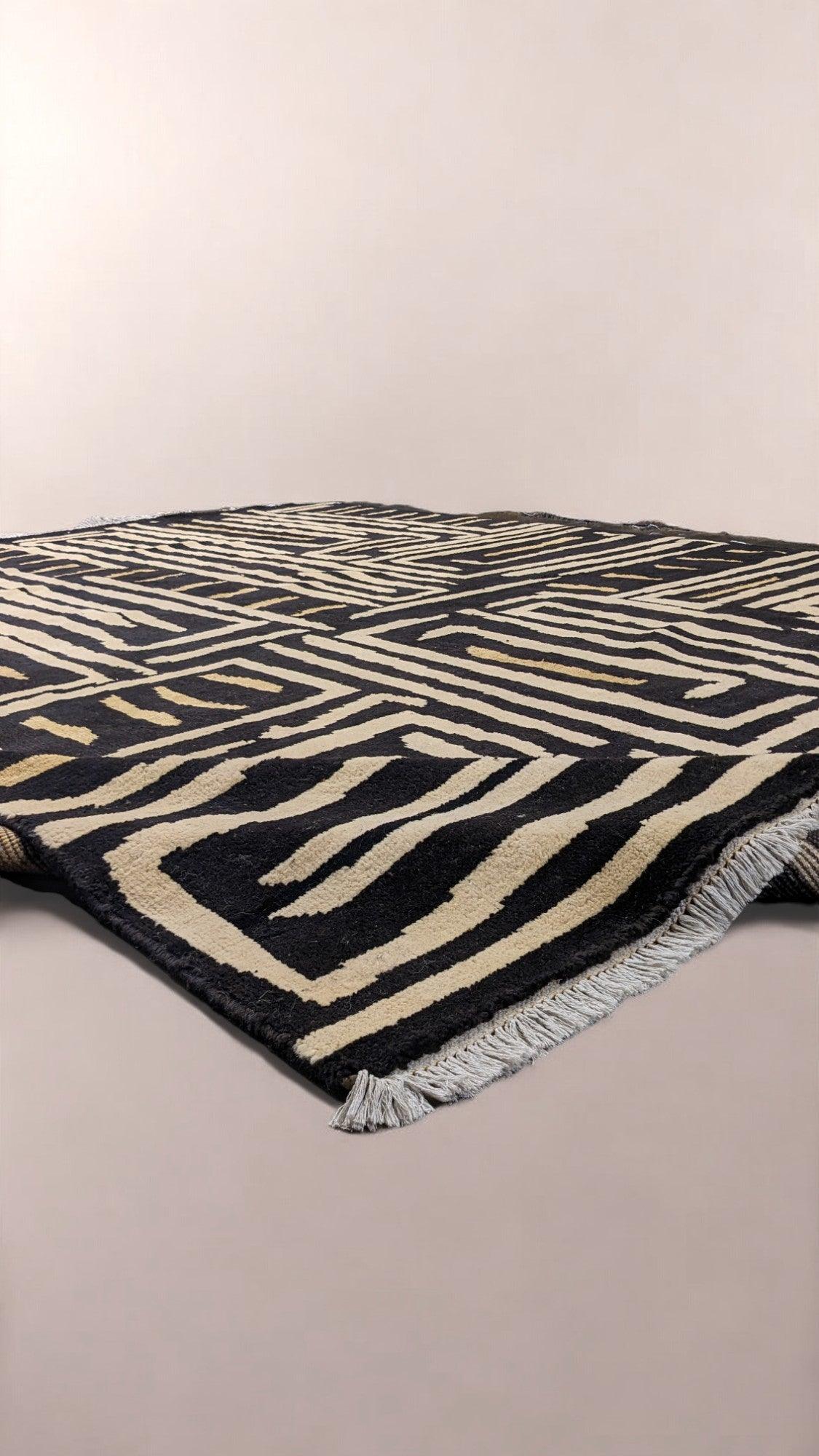Zulu Hand Knotted Rug - 278 x 244 cm