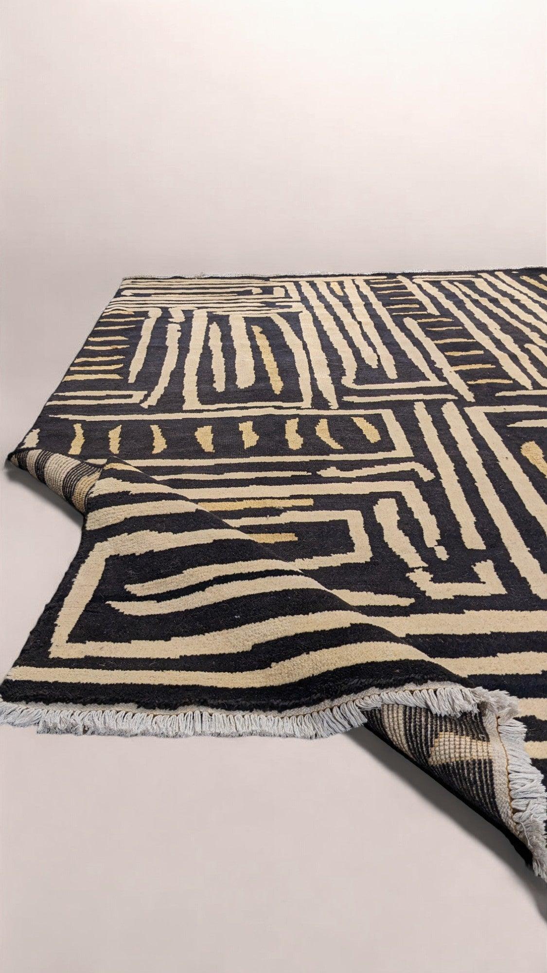 Zulu Hand Knotted Rug - 278 x 244 cm