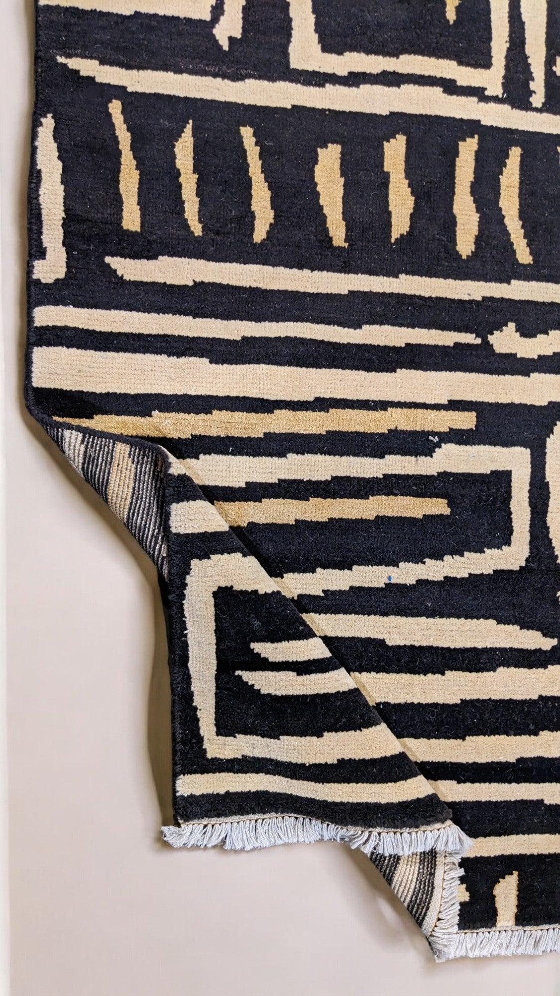 Zulu Hand Knotted Rug - 278 x 244 cm