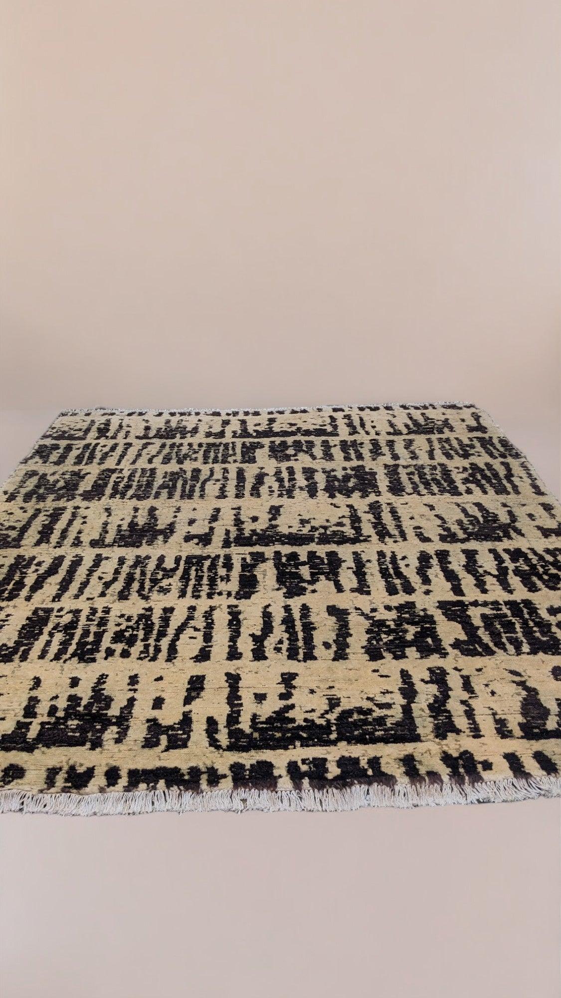 Tuareg Hand Knotted Rug - 305 x 244 cm