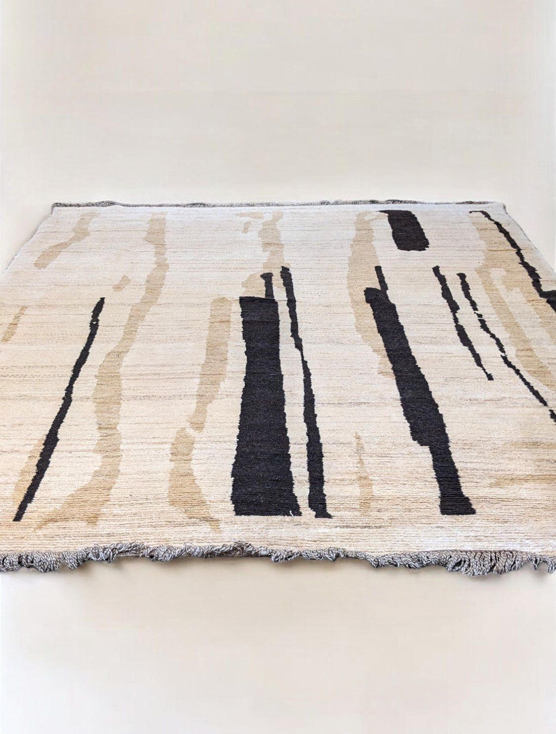 Jynx Hand Knotted Rug - 302 x 244 cm