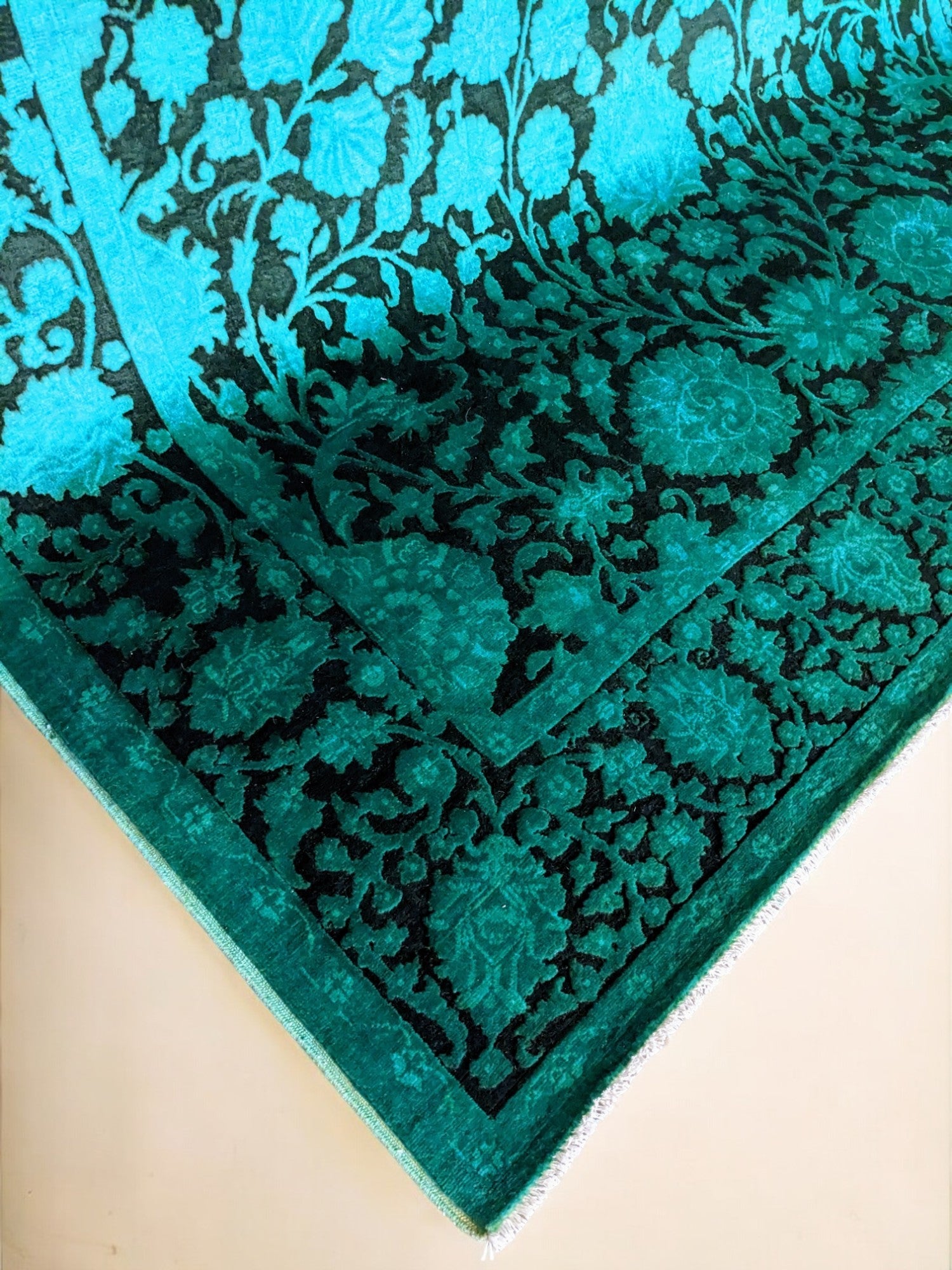 Ziegler Silk Wash Chobi Rug - 277 x 186 cm