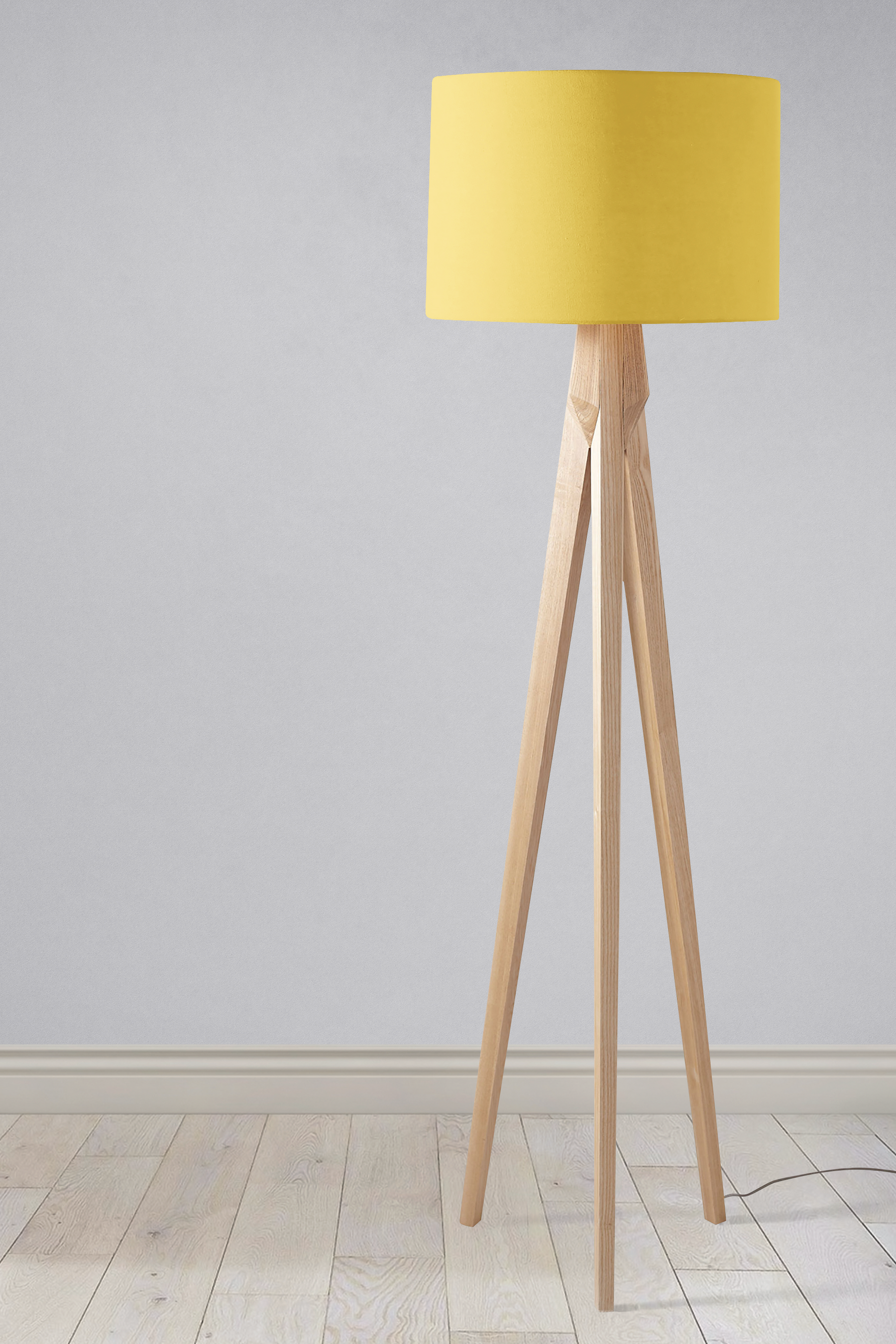 Plain Pale Yellow Lampshade – Ceiling & Table Compatible