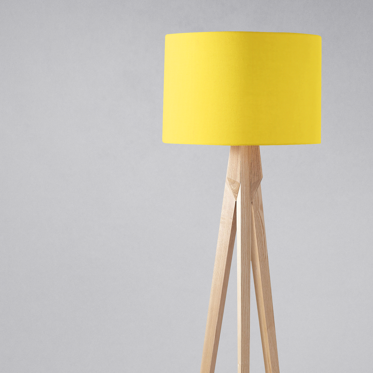 Plain Yellow Lampshade – Ceiling & Table Compatible