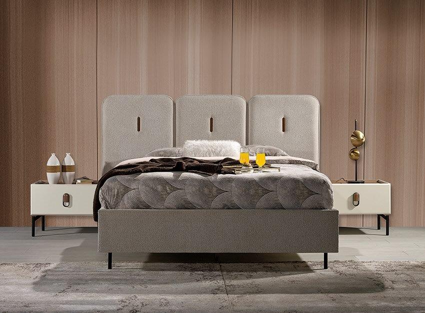 Smart Bedroom by Netline Interiors