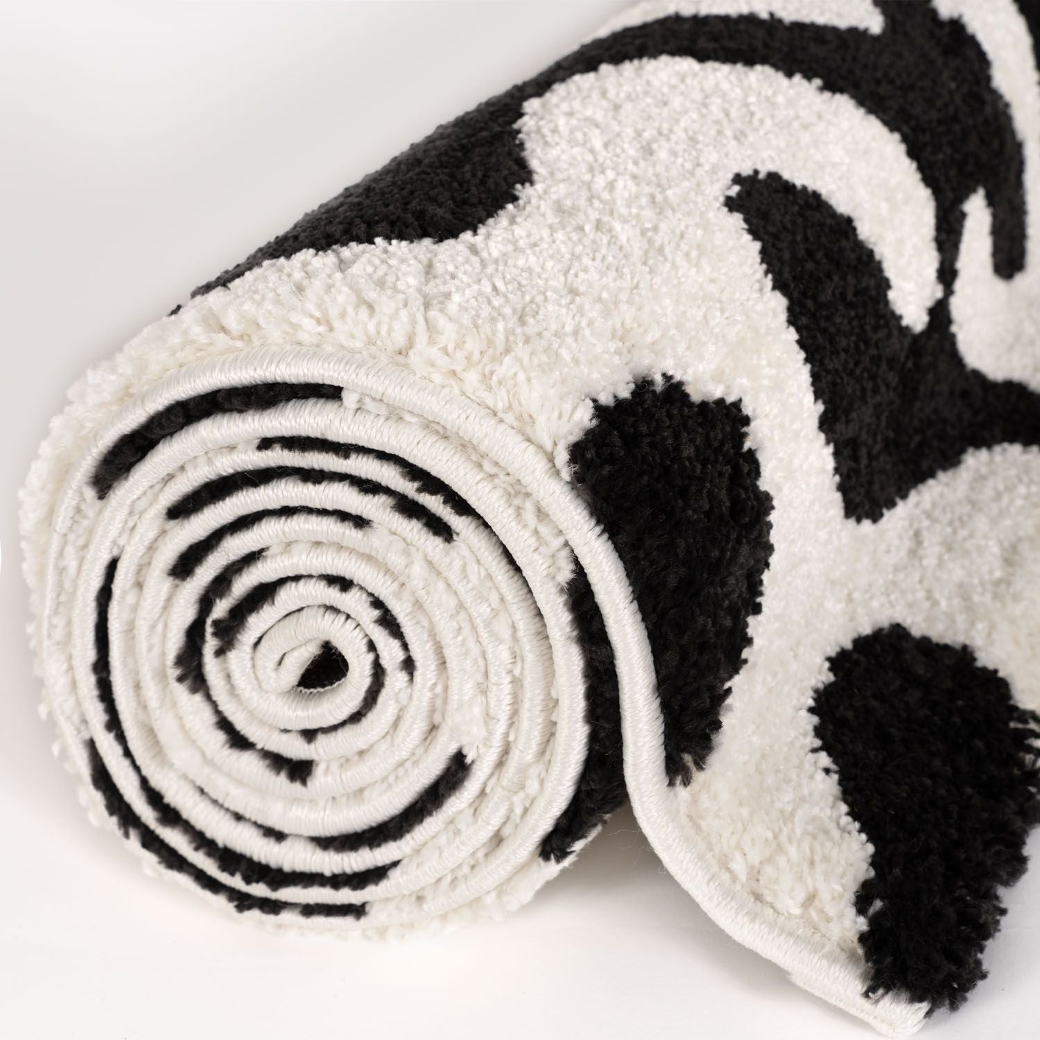 Joli Doodle Black & White Rug