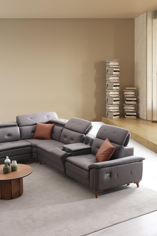 Netline Home Interior Lazio corner sofa with plush cushions and spacious lounge design, perfect for modern living rooms.