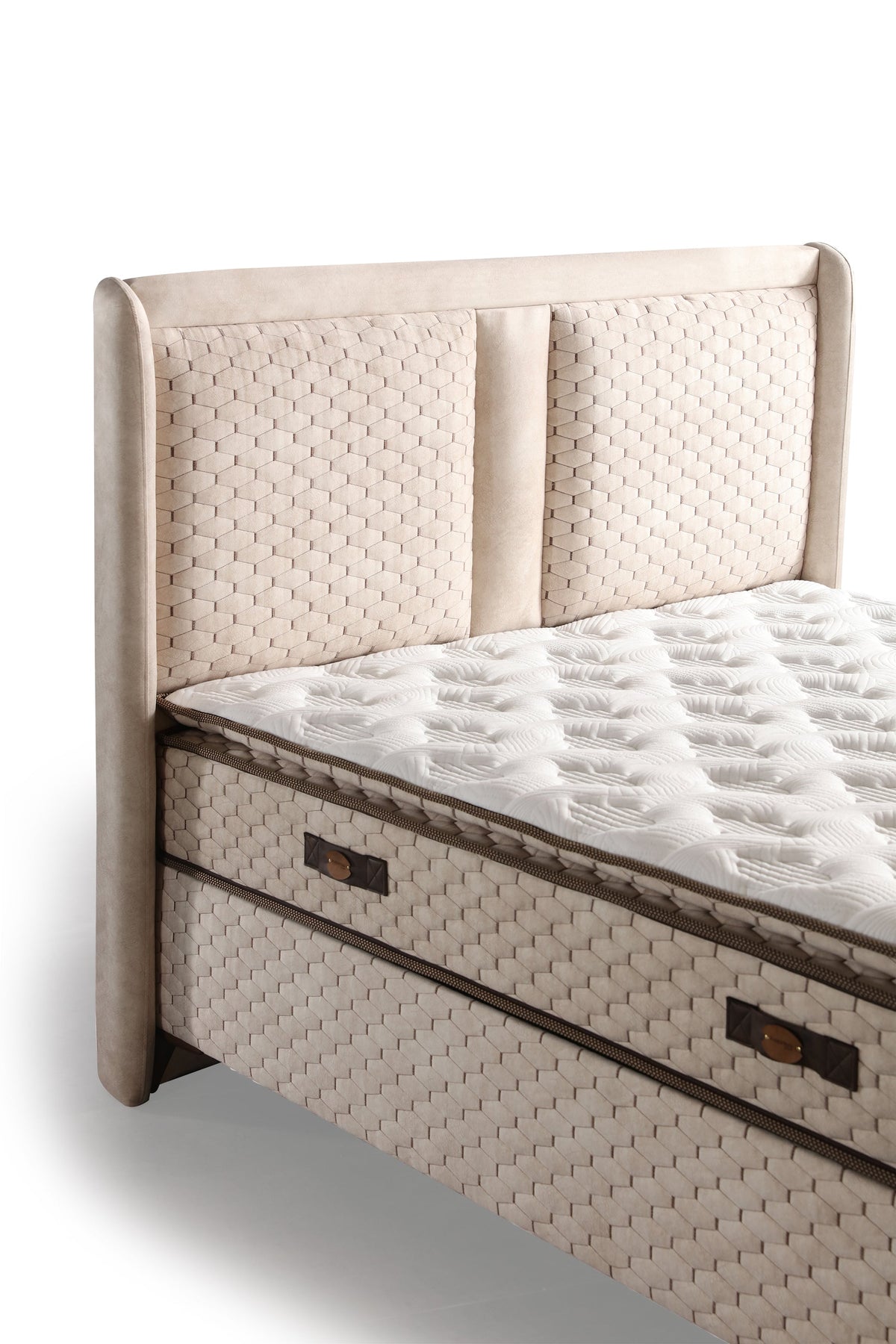 Flora Bed Set by Netline Interiors