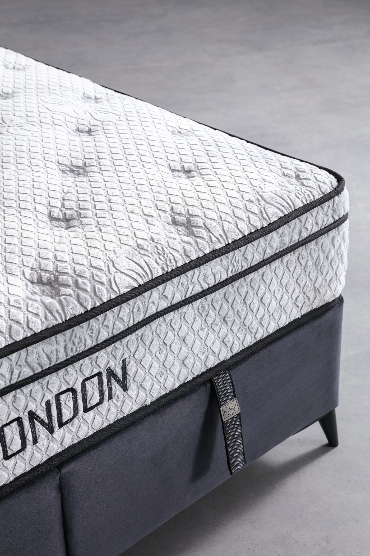 London Bed Sets by Netline Interiors