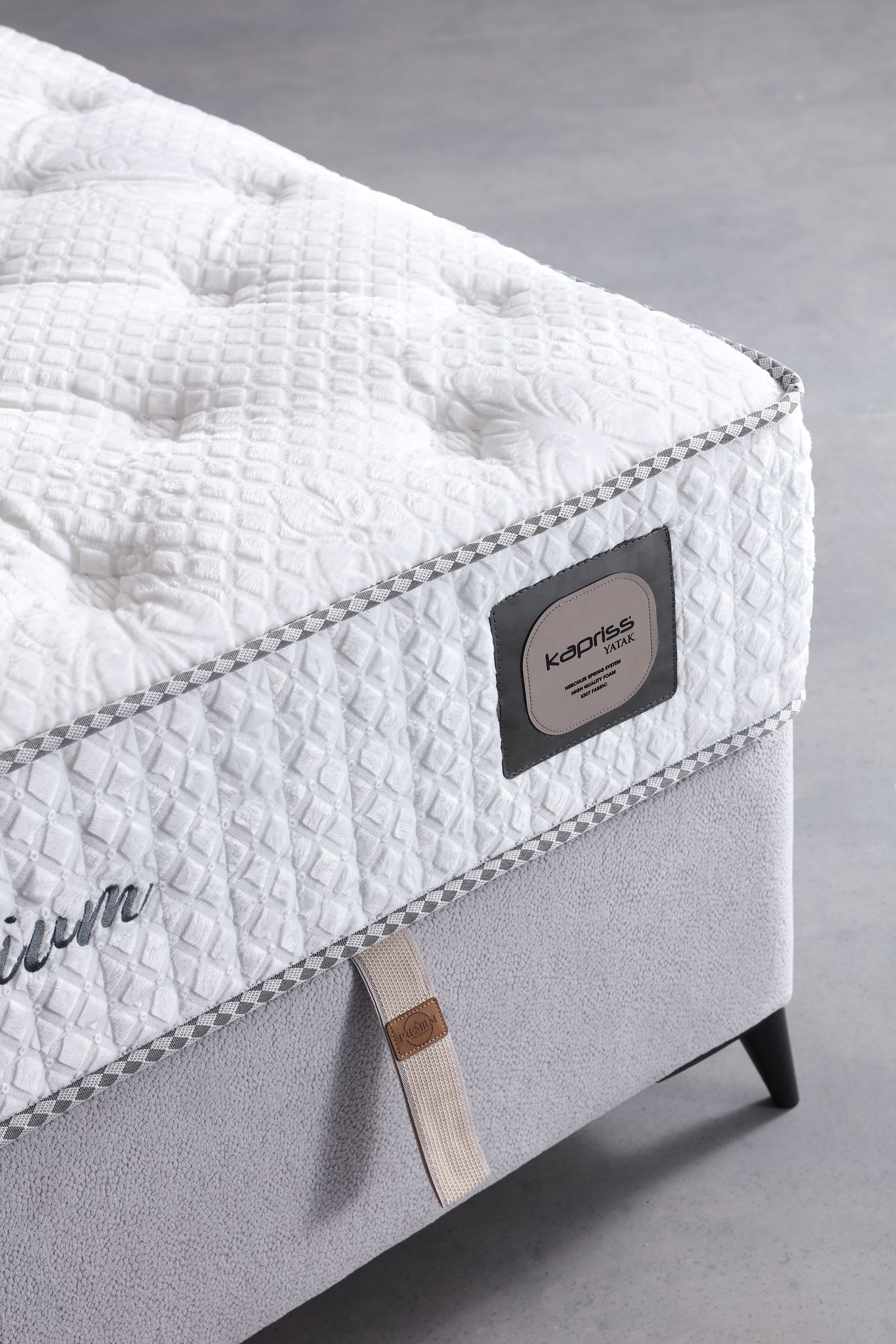 Premium Bed Set by Netline Interiors