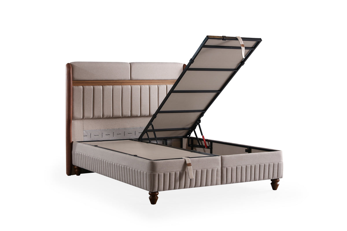 Cotton Deluxe Bet Set by Netline Interiors