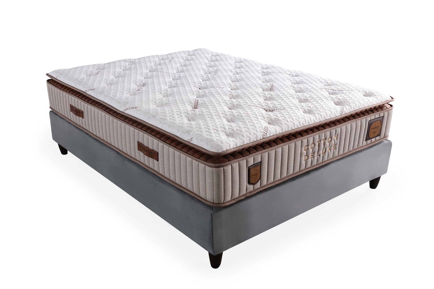 Cotton Deluxe Bet Set by Netline Interiors