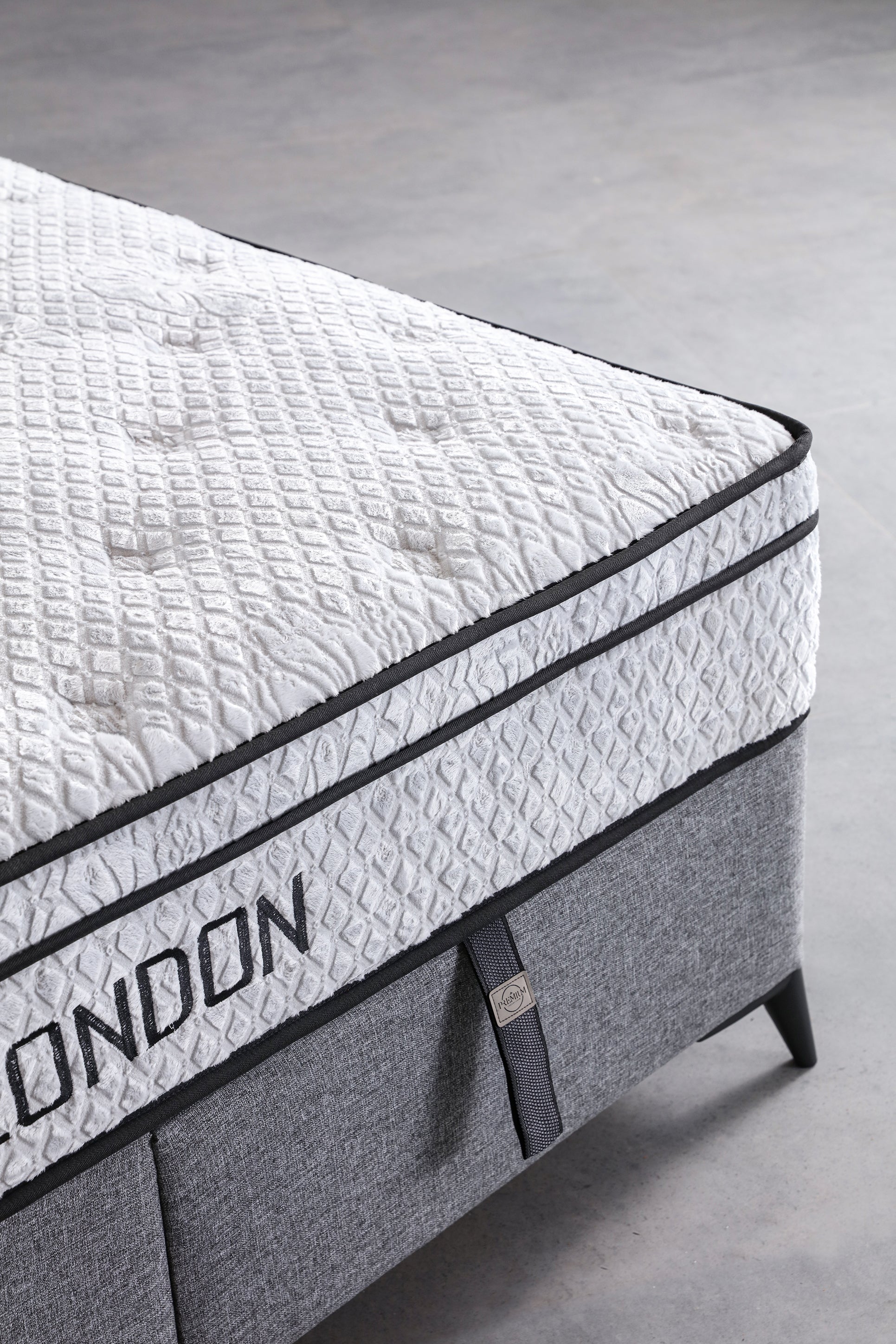 London Bed Sets by Netline Interiors