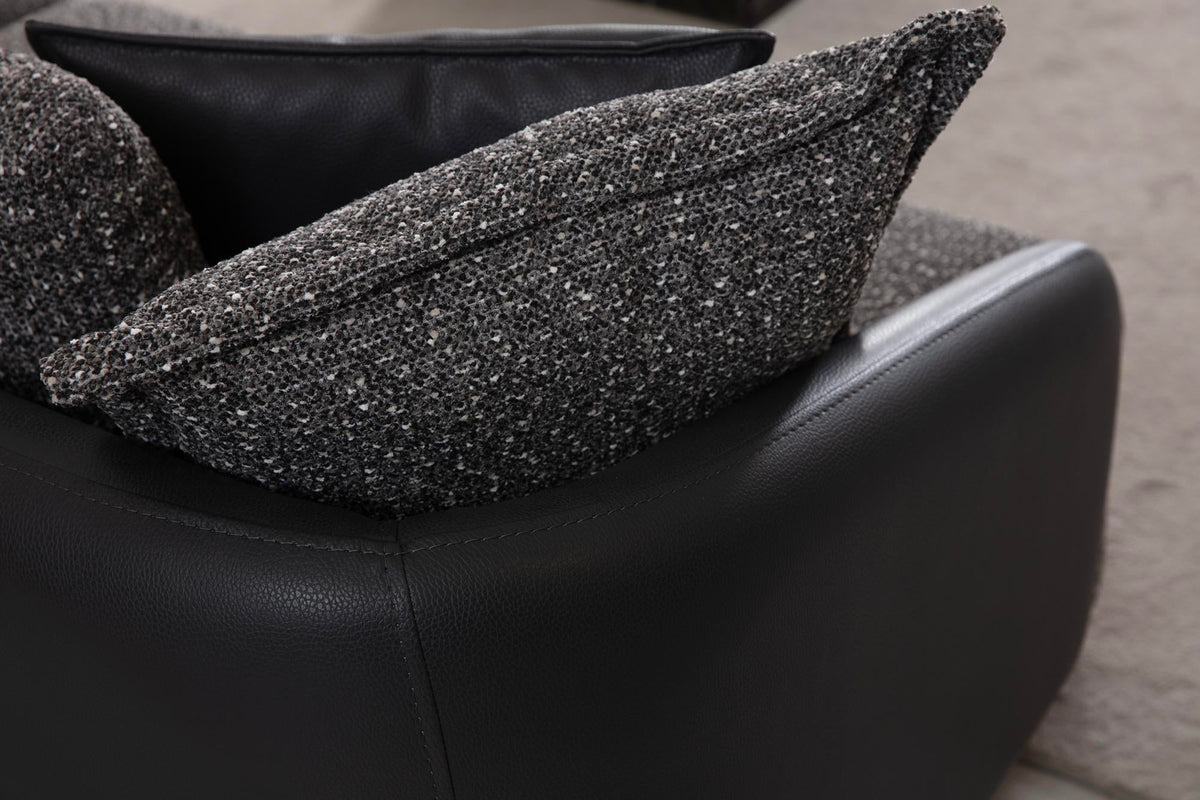 Hawai 3 Seater Sofa by Netline Interiors