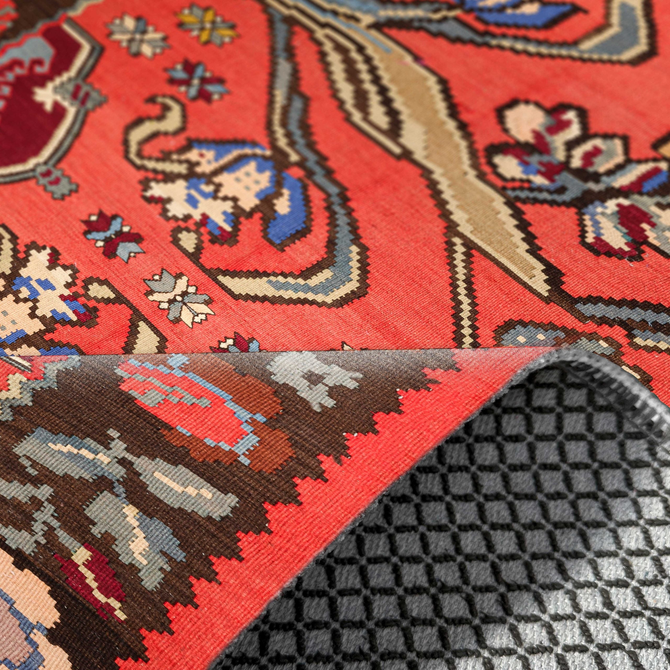 Netline Home Red Burgundy Pink Fuchsia Ethnic Classic Vintage Machine Washable Chenille Rug Design 3016 - Gallery Image 5 - Netline Home