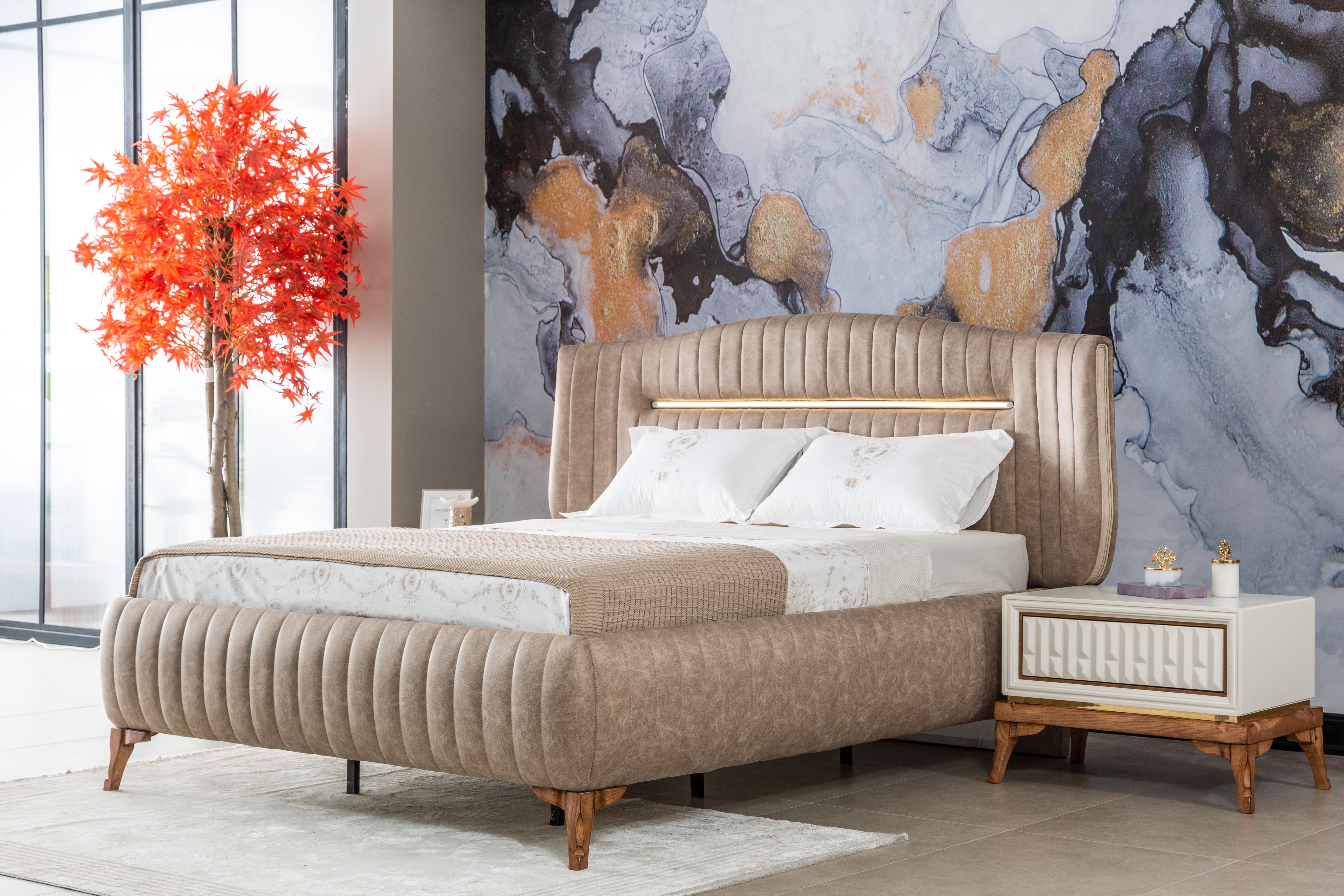 Netline Home Interior Tetra bedroom headboard and base with modern design, providing stylish support for a comfortable bed.