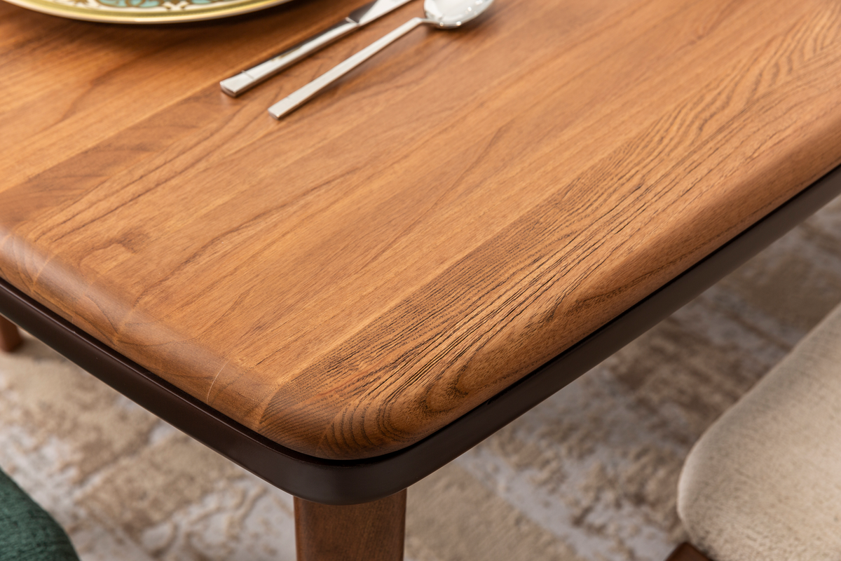 Mustang Dining Room Set by Netline Interiors