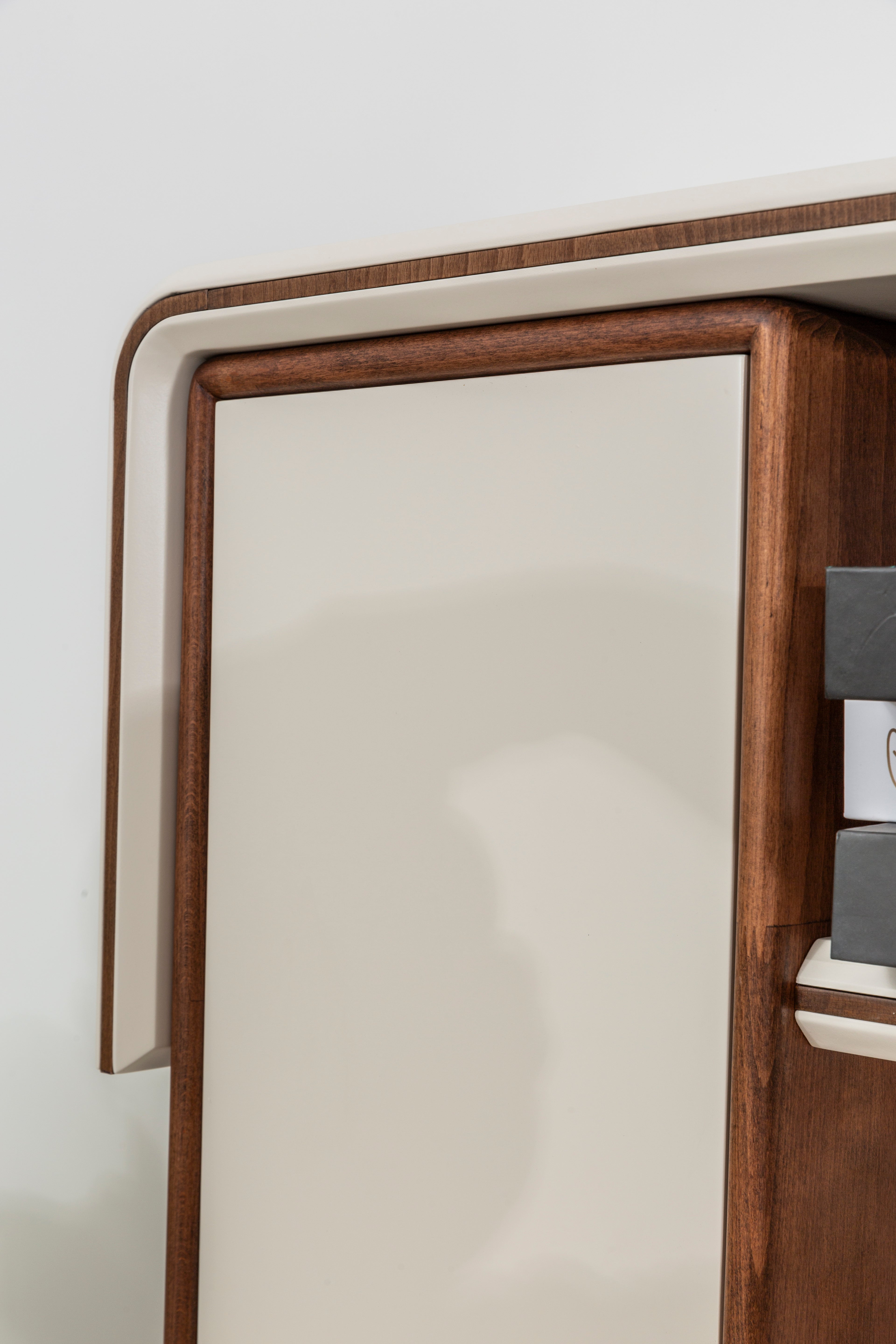 Cadillac Tv Unit by Netline Interiors