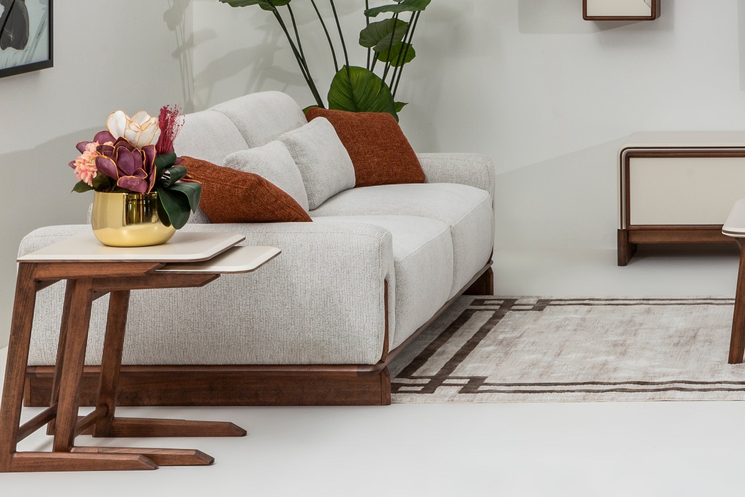 Cadillac 3 seater corner sofa from Netline Home Interior, spacious and comfortable lounge sofa with plush cushions and modern design