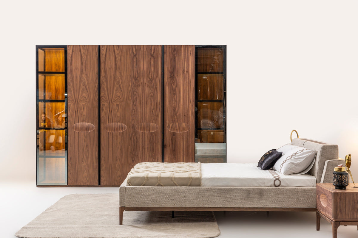 Aston Bedroom by Netline Interiors