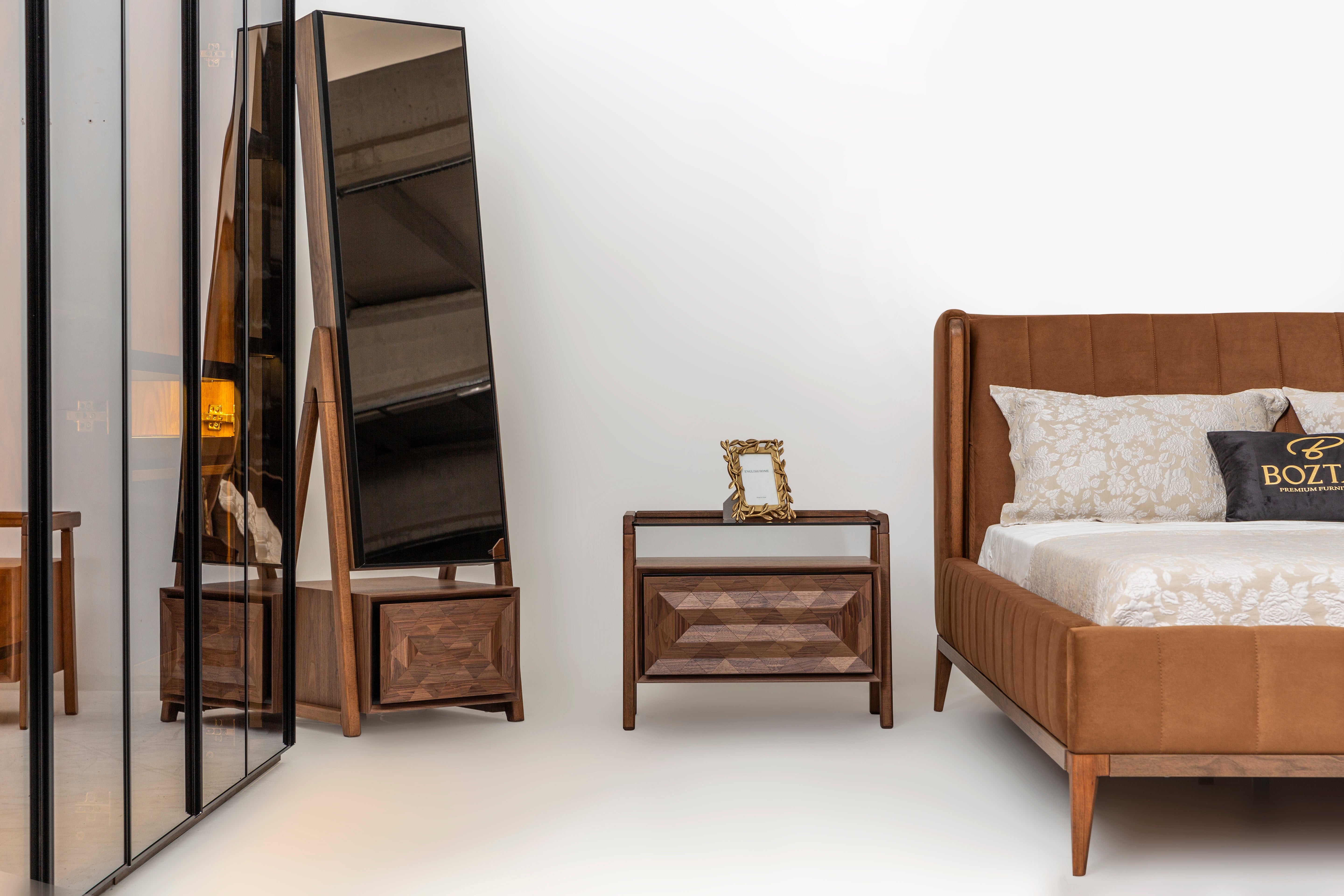 Netline Home Interior Maserati bedroom set featuring a stylish bed, matching nightstands, and coordinated bedroom furniture.