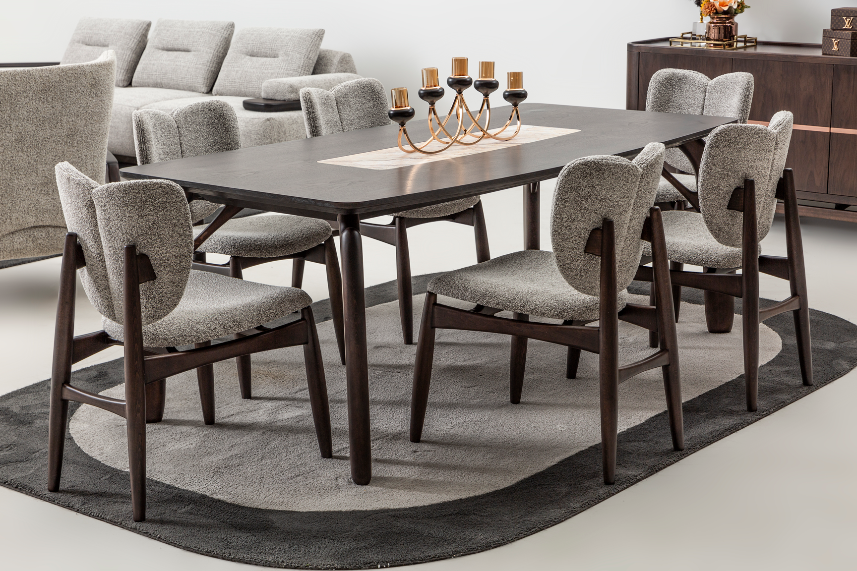 Modern Camaro dining room set by Netline Home Interior with a wooden table and matching chairs in a contemporary style.
