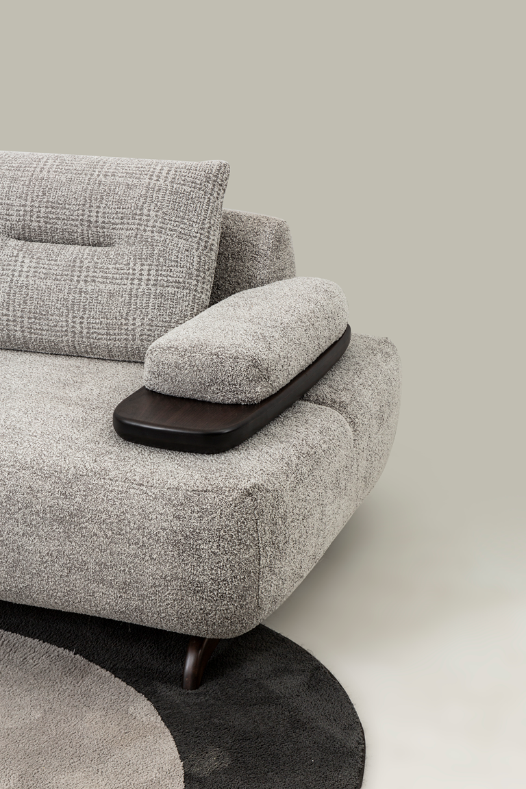 Camaro 4-Seater Sofa by Netline Interiors