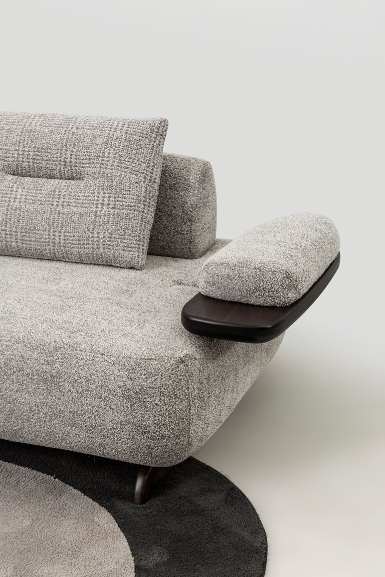Camaro 4-Seater Sofa by Netline Interiors