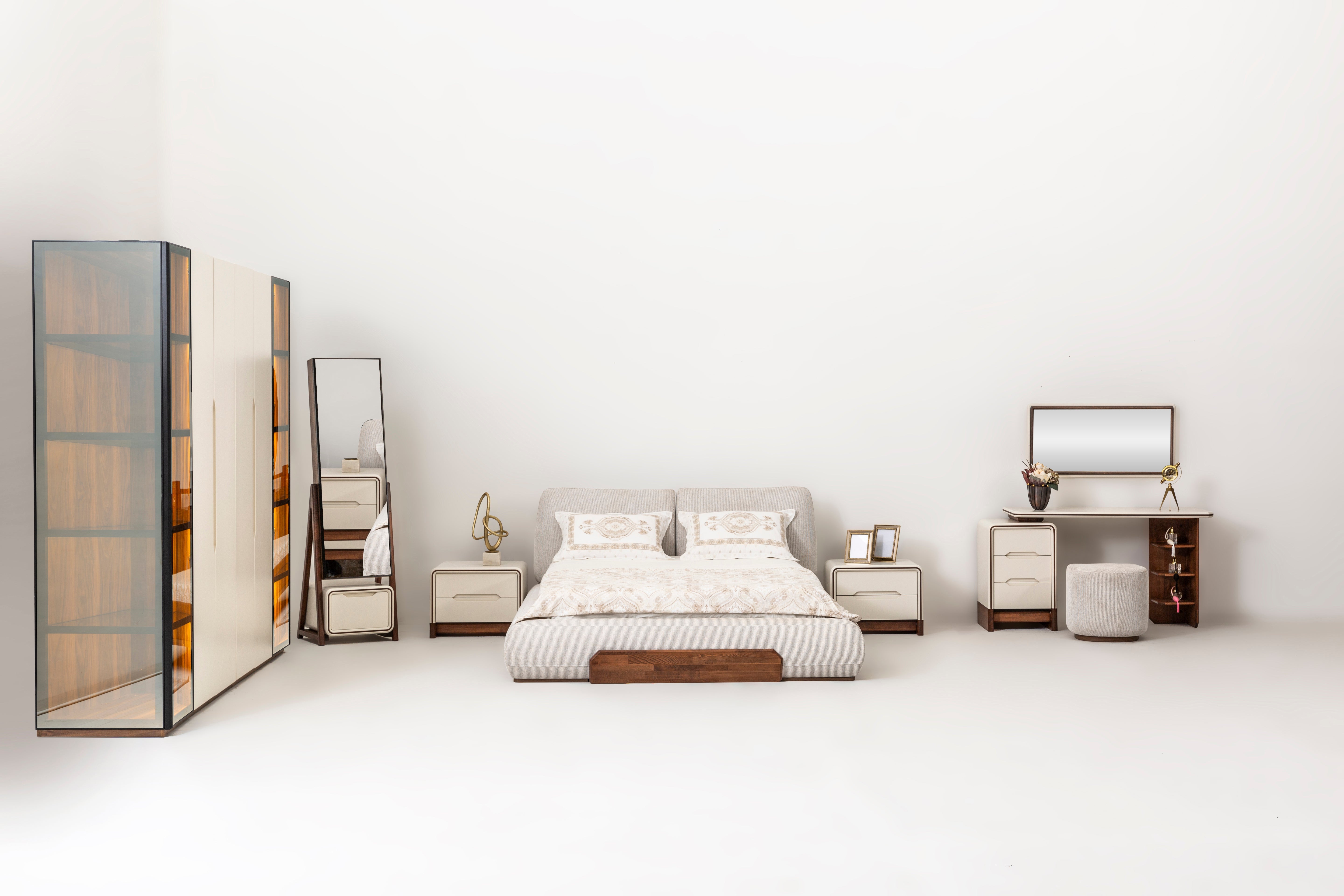 Cadillac bedroom set by Netline Home Interior featuring a modern bed frame, matching nightstands, and stylish bedroom furniture.