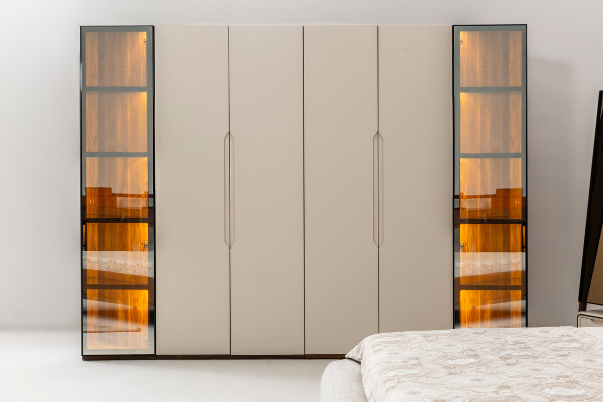 Cadillac Bedroom by Netline Interiors