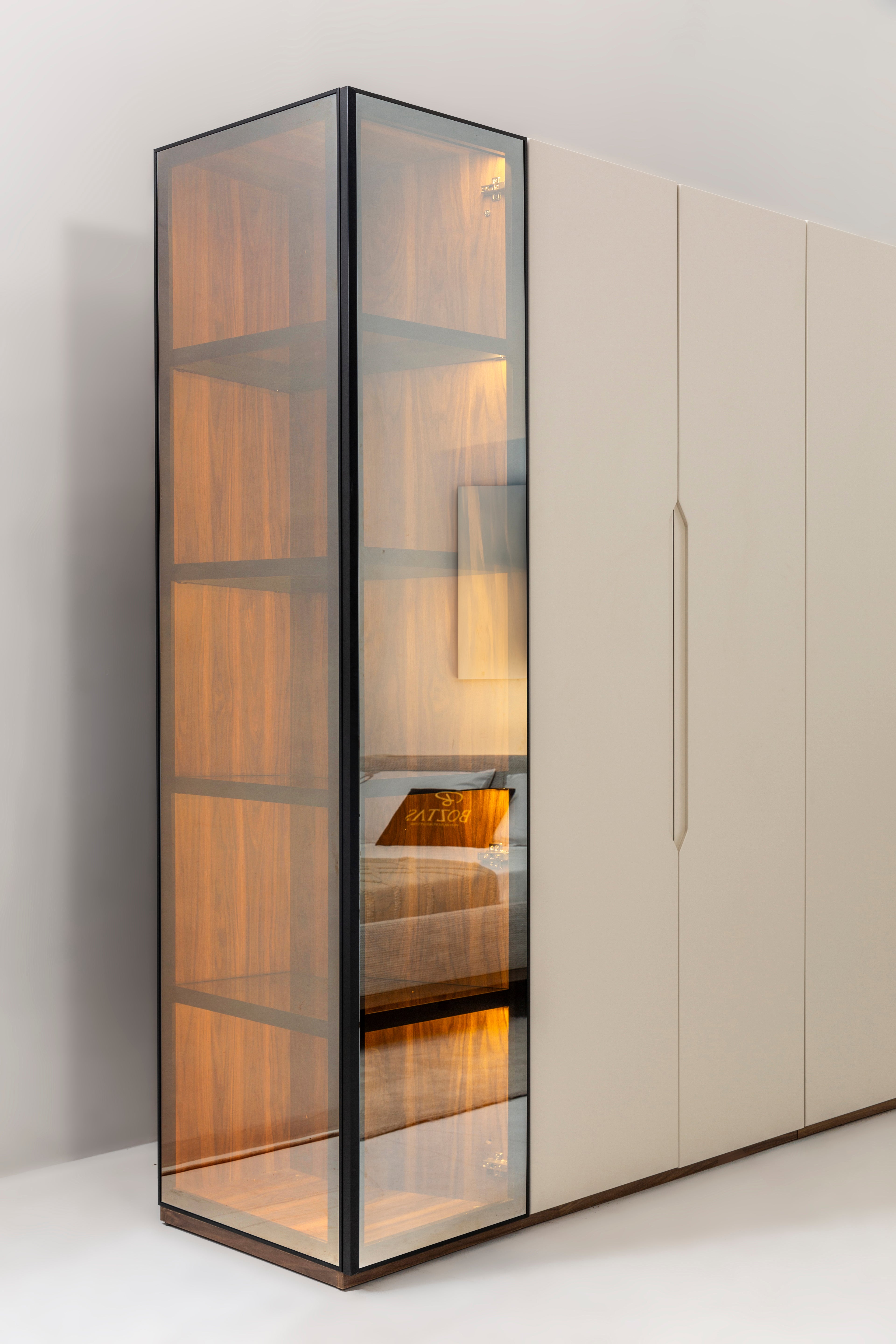 Cadillac Bedroom by Netline Interiors