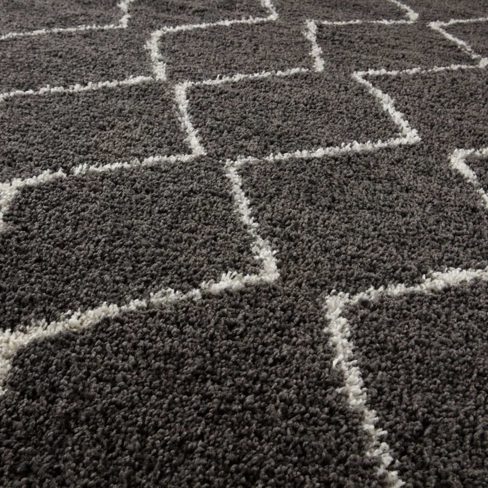 Moroccan Dark Grey Shaggy Rug – 840