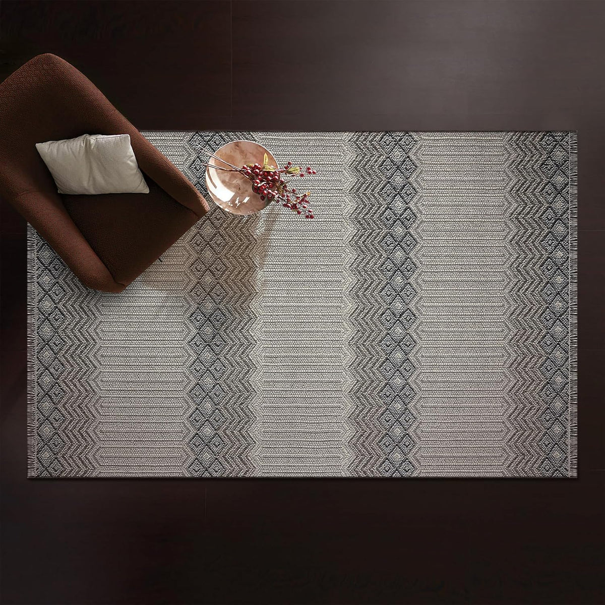 Gray and ivory modern area rug by Netline Home, 80x150 inches, stylish, durable, easy to clean, non-shedding, suitable for living room or bedroom.